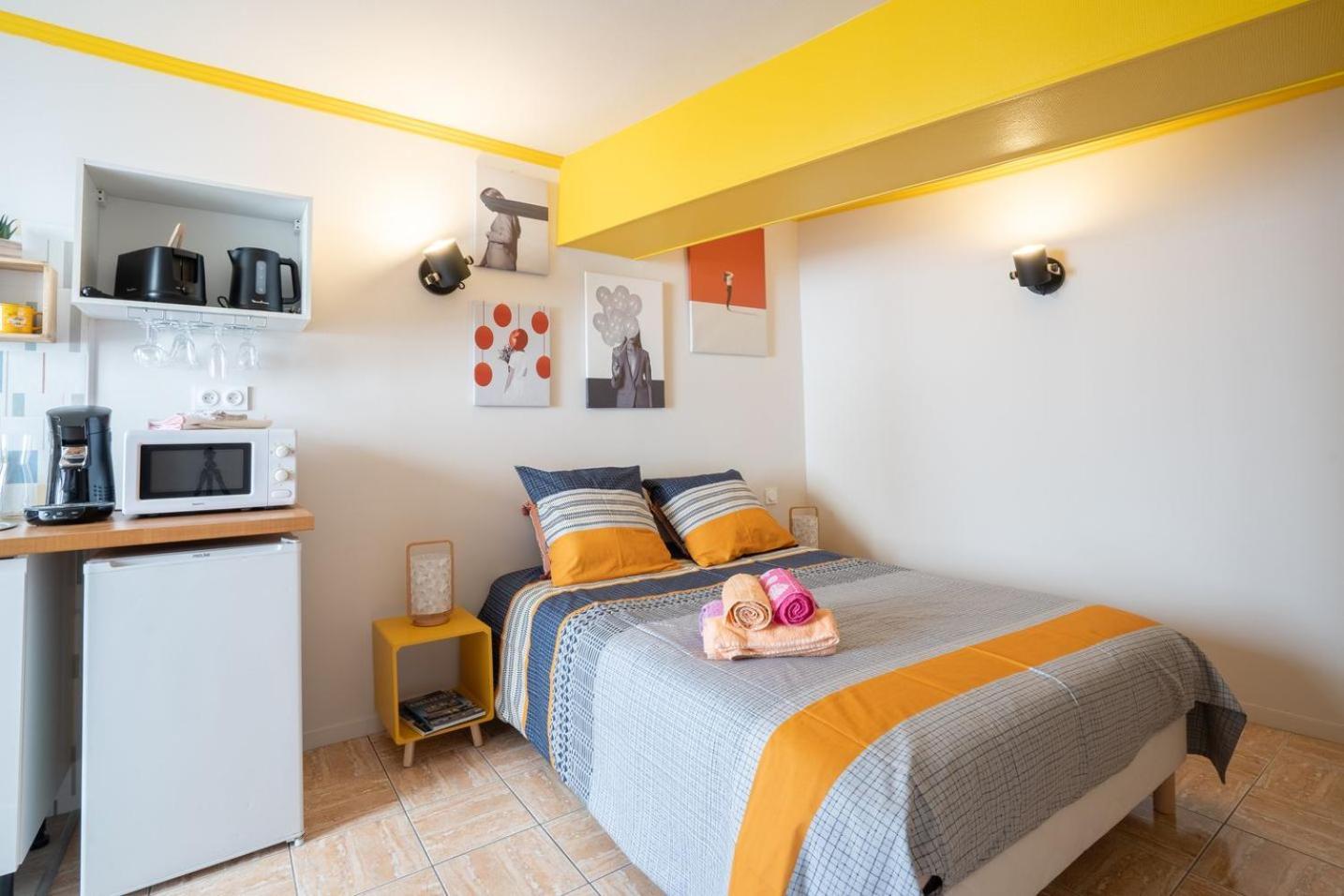 Superlogis Blois-Le Pitaya- Hypercentre Studio- Classe 3Etoiles Екстериор снимка